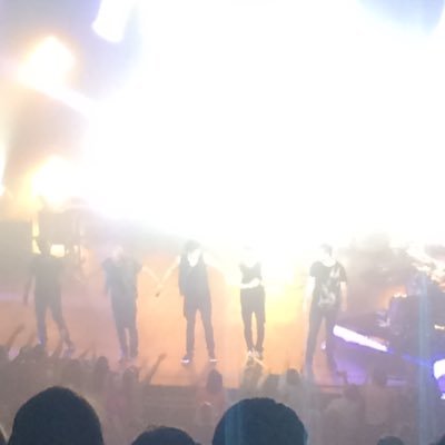•| 6/5/15 Minneapolis |• #thescriptfamily (they followed 4/7/16)