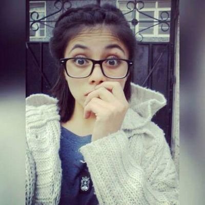 Hola...
Soy una chava de 22 años. Vivo en la ciudad de Puebla.
Siganme