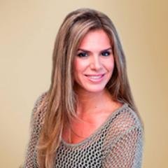 Directora del Instituto de Belleza y Medicina Estética Maribel Yébenes.
Blog: El Arte de la Estética (https://t.co/6jbykmQdnX)