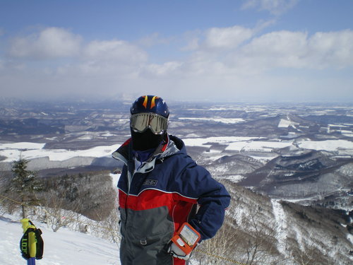 Mizen Corporation CEO, Organization & HR Strategist. Was a HR section manager of a Japanese IT company. MBA of Keio Business School. Favorite: ski, drive, drink