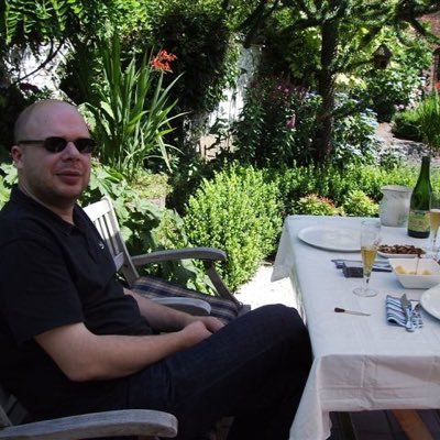 works at University Ghent, music fanatic, KAA Gent supporter