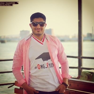 إنسان بسيط لا أدعي المثاليه♡الأهلي دا دوله❤ ريال مدريد،منير، دياب♡تريكة♡غالي♡كرستيانو♡الدنيا دي من غير صحاب متسواش☆ محام نص كم✌بنكفر عن الذنوب في الج
