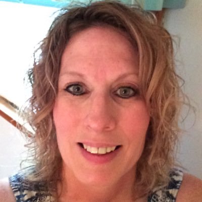 sharon6886's profile picture. 