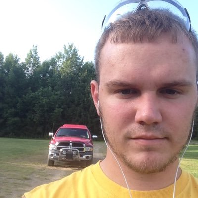 jlencer23's profile picture. 