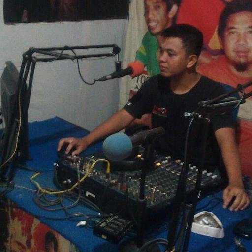 RasdiMercy's profile picture. 