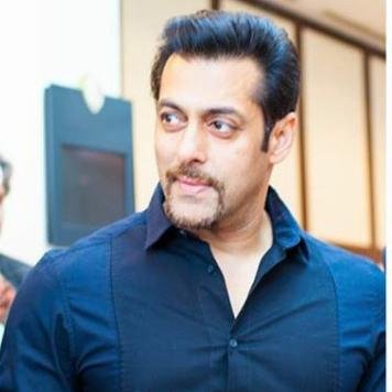 SalmanUnivGJ's profile picture. || Salman Bhai Ka Fan ||

|| Only @BeingSalmanKhan Matters || 

|| Only Salman Khan Rules ||