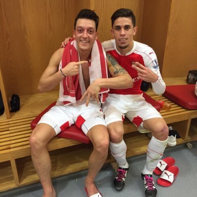 sagahs's profile picture. 