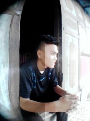 efranwijaya75's profile picture. 