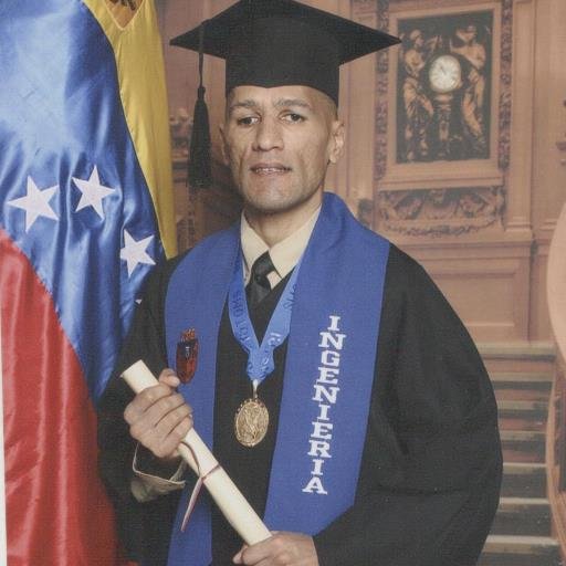 Guillermo R Gaviria F., Técnico Medio, Ex-ucvista, T.S.U, INGENIERO y Ajedrecista.