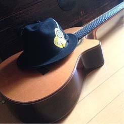 padrekobe's profile picture. 中南米音楽研究会 主宰          
ラテン音楽弾き語り         
ケーナ・チャランゴ
教えます。