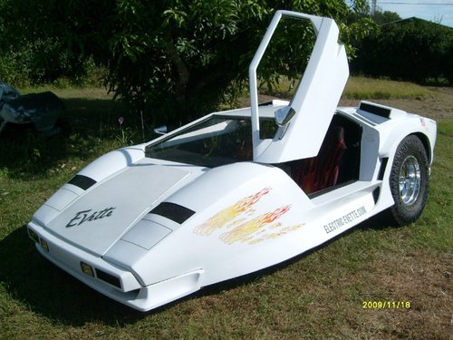 Invented, designed, & built the EVette, prototype electric car. 

A unique and fun Electric Vehicle.