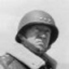 NagurskiWOT's profile picture. Nonpartisan American standing alone in the middle.