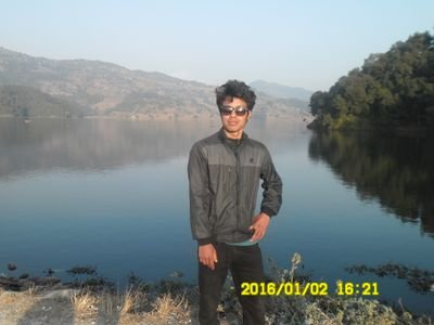 राष्टबादि, स्वाभिमानी एक नेपाली। नातावाद ,कृपावाद,भष्टचार र घुसपैठ को विरोधि । उज्यालो को आशमा अध्यारोमा रुमालि रहेको एक गन्तव्य बिहिन यात्रि ।।।।