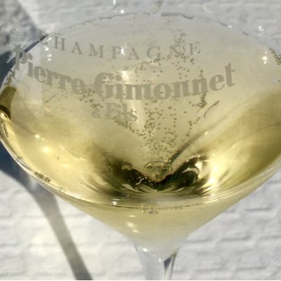 PGimonnetFils's profile picture. Pierre Gimonnet & Fils. Independant wine grower in #CôtedesBlancs. specialist of Blanc de Blancs #Champagnes. le #Terroir est un chef d'Œuvre de la Nature.