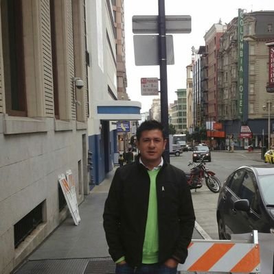 dr_irvingrendon's profile picture. Quien anda ahí?