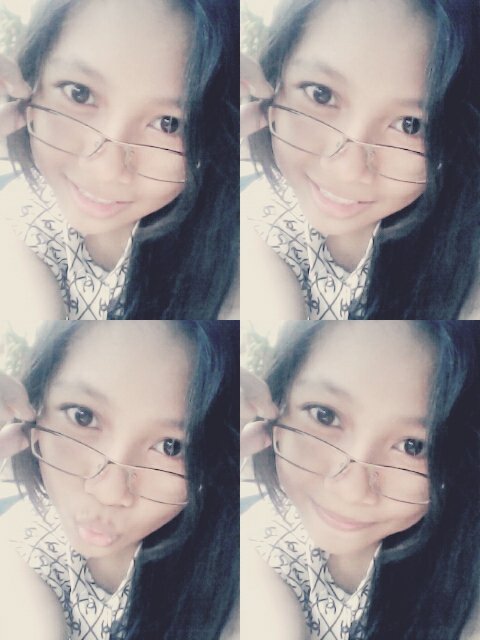 put3sal's profile picture. facebook: putri ciiecwe ska phobia
instagram: putri salsabila (put3sal)
7-April-2001 
indonesia,kota tegal