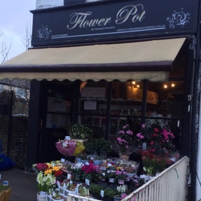 Boutique florist in the heart of Gravesend, Kent. We provide flowers for all occasions. For orders and enquiries see website below. 01474 569491.