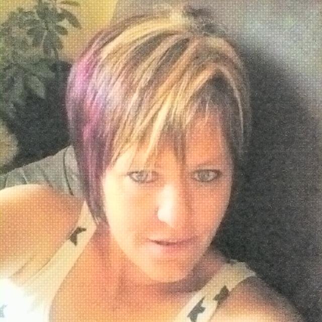 lizette_storey's profile picture. 