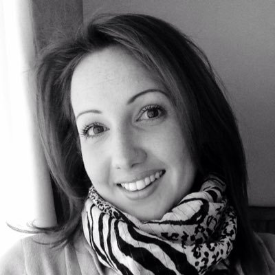 Chester's best hand & footprint on clay specialist. Creating fabulous keepsakes & heirlooms. Home visits in Cheshire Wirral & NWales. Mummy & Business owner ❤️