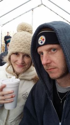 Live in Shitty City Scranton,PA. I am married to a beautiful woman Ashley and we have 2 beautiful kids Haven and Lance. U want to know anything ask.