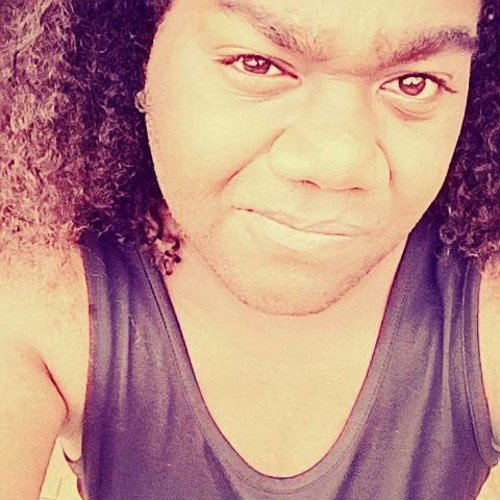 22 ans Kanak/Mélanésiens/Caledoniens Profitez de chaque instant de la VIE... Follow me & i'm follow back ! Insta: Mack_LssWt