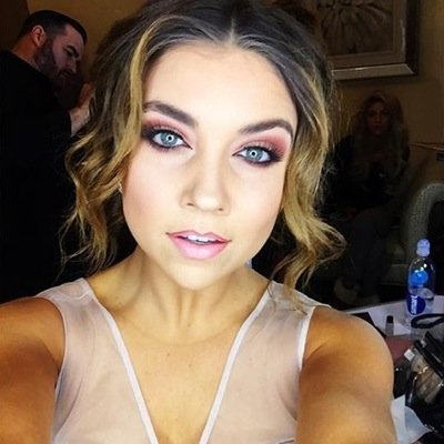 jenna_dwts's profile picture. just showing some love for @dance10jenna