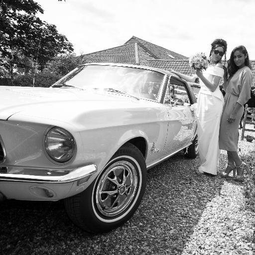 Amazing 1964 Ford Mustang V8
Make your Dream Wedding Come True!