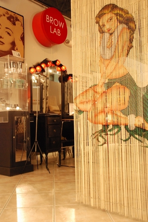 vanitylab's profile picture. To demystify the salon and spa experience and to empower our clients to recreate their services at home.

Full Service Salon - Spa - Shop