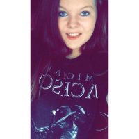 Vanessa Hamilton (@_vampireluvas_) 's Twitter Profile