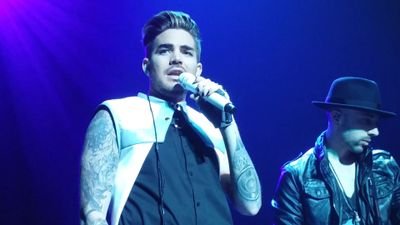 Adam Lambert /QUEEN+Adam Lambert/Glambert/ 花火Fireworks/ アダムの動画はプロフィールのYoutube URLに載せています