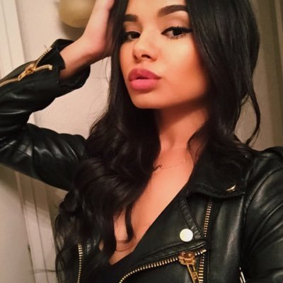 oliviarpgmar's profile picture. 