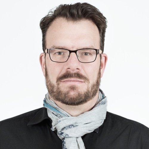 Born in Holland, living in Berlin.1 son (14 years old),a lovely wife,big passion for Online Marketing. Managing Partner at The Reach Group
