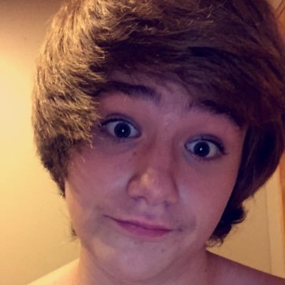 24/7 CoD BO3 grinding. XBOX ONE. GT: TRK xLOKIx. #pothead #chillasf