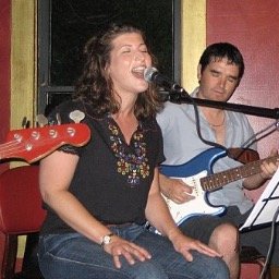 cultvultmama's profile picture. Family fun for curious creatives