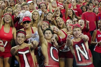 howiseaston's profile picture. 