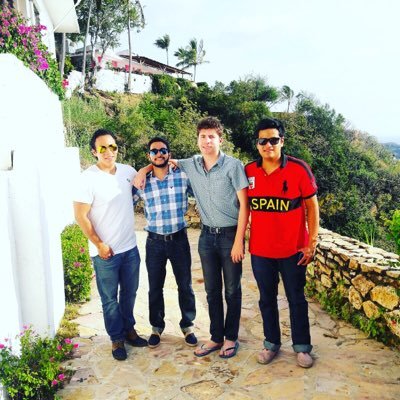 pikis_keny's profile picture. Enjoy the moment