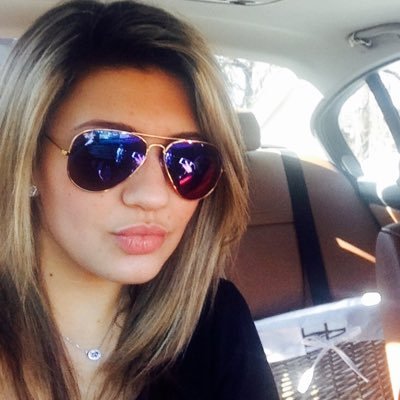 jennyvalenti1's profile picture. 