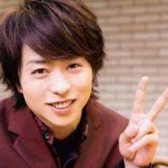 バリッバリの赤担、。アラシック８年目 嵐と同じ時代に生きていることに感謝します。 ディズニーも大好きです。