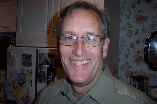 Hi I’m Scott Rooks and I am a freelance copywriter, Options Trader and blogger. Baseball fanatic and coach.