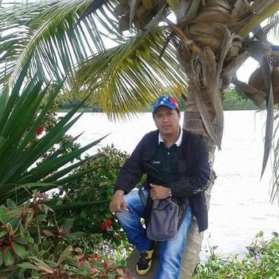 carguzman21's profile picture. 