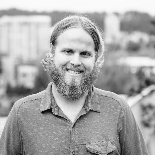 Cofounder @readthedocs, @writethedocs, @ethicaladsio, @pycascades. 
Fellow @ThePSF.
Director @bendbikes.

https://t.co/H3PgtB6y19