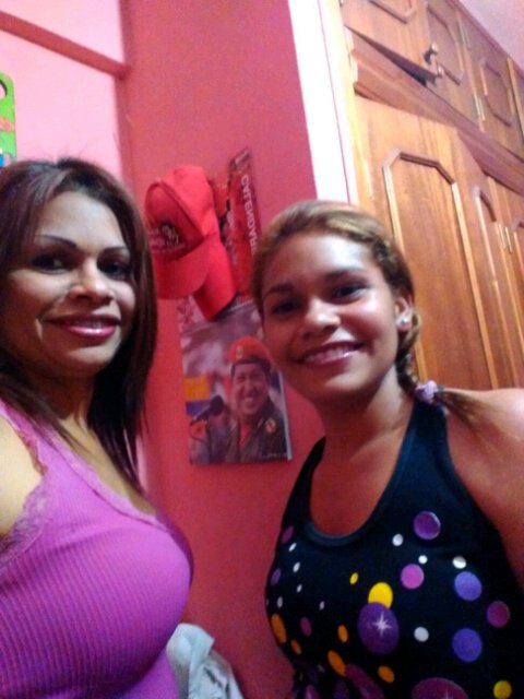 NormelysVzla's profile picture. Licenciada en Educación egresada con orgullo de la UBV. Chavísta por siempre y leal a mi Comandante Supremo♥. Militante del PSUV y Magallanera!