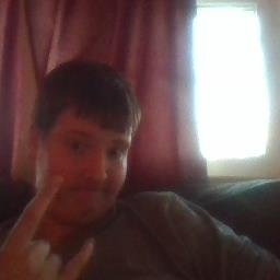 gunsandroses182's profile picture. 