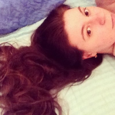 _a_m_e_l_i_e_'s profile picture. 