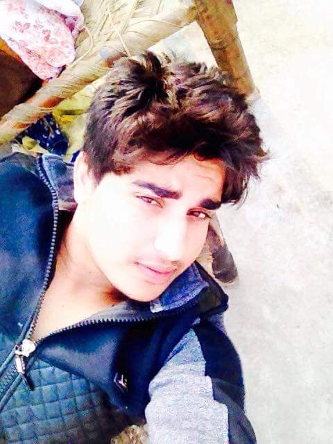 Rohitya13637423's profile picture. 