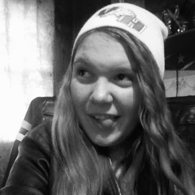 I am 13 years old I like songs and I like to sing