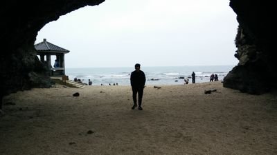 hangyangw_'s profile picture. IIXIXVI