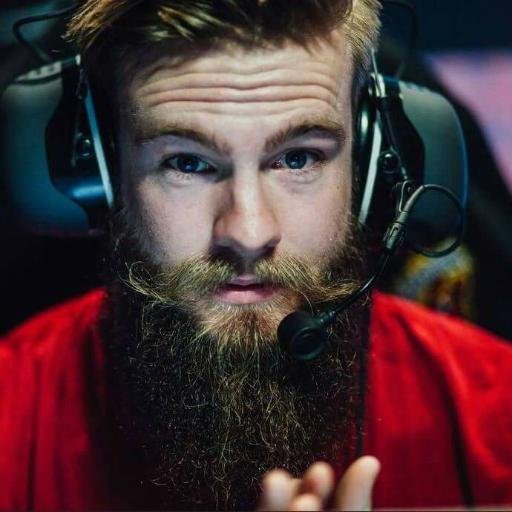 Former Australian CSGO player - Contact lukepaton.256@gmail.com