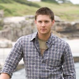 Maks376's profile picture. 