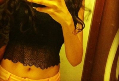 arnaudetae's profile picture. Zombies are coming! Kill them all and build the allest hill inthe world! Available on iPhone, iPad and iPod Tuch!